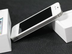 iPhone 4S 白色 侧面图 